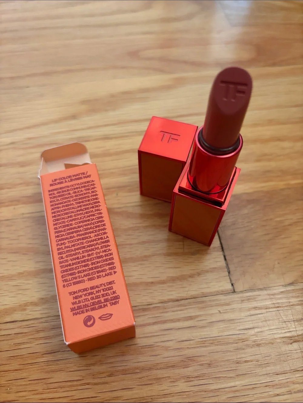 Tom Ford -- Cherie lipstick matte BP01